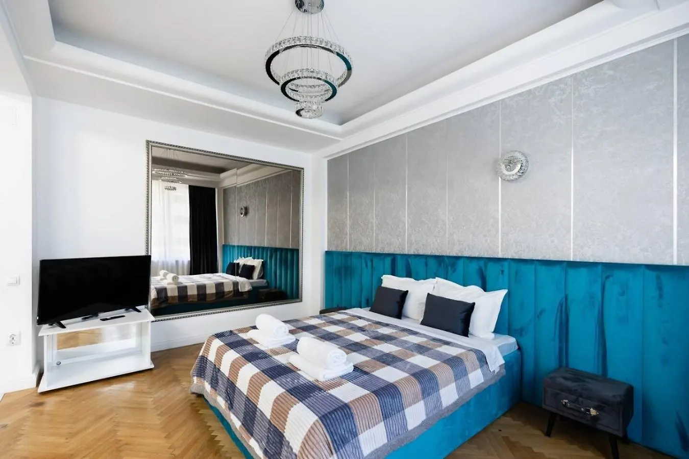Bucharest Studios Monaco Room Appartement
